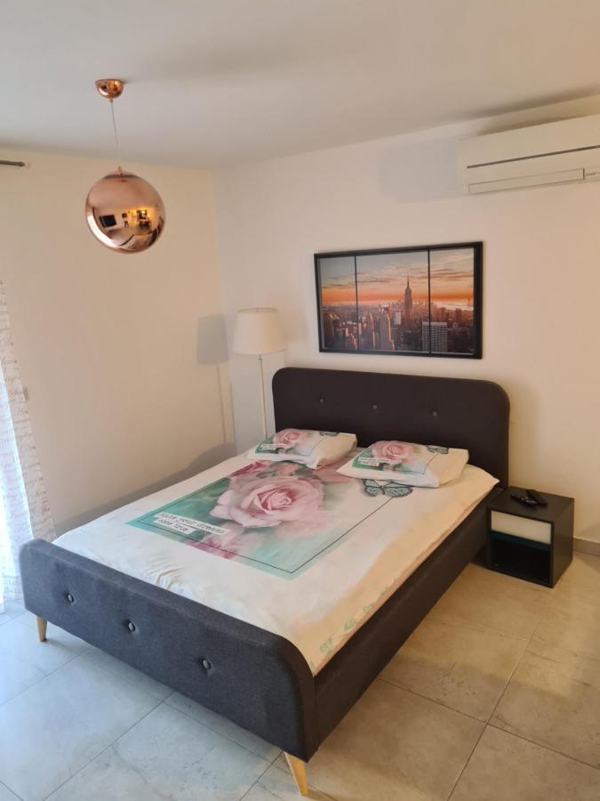 Studio Apartment Doris Porec Exterior photo